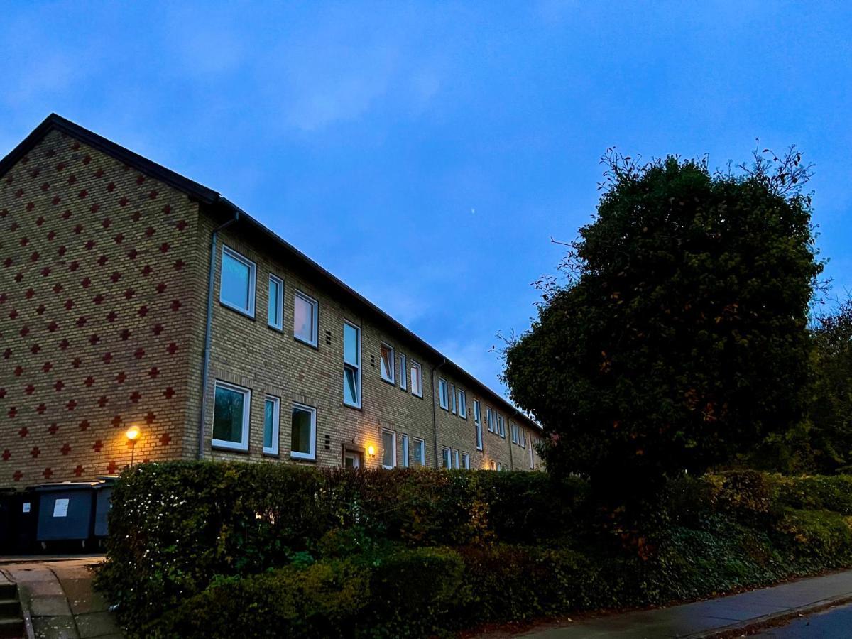 Dejlig 2 Vaerelses Lejlighed Lejlighed Randers Eksteriør billede